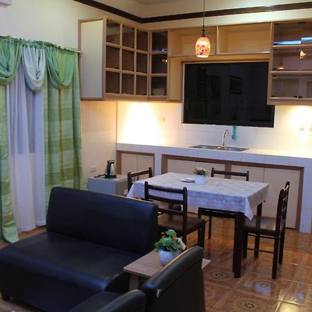 Kojie Guest House Moalboal Εξωτερικό φωτογραφία